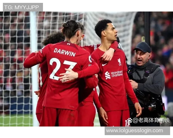 曼联在世界杯中以4-0战胜利物浦补时进球点燃全场激情