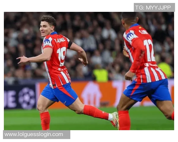 德甲精彩对决巴黎圣日耳曼与马竞激战成平局引发全场热烈反响