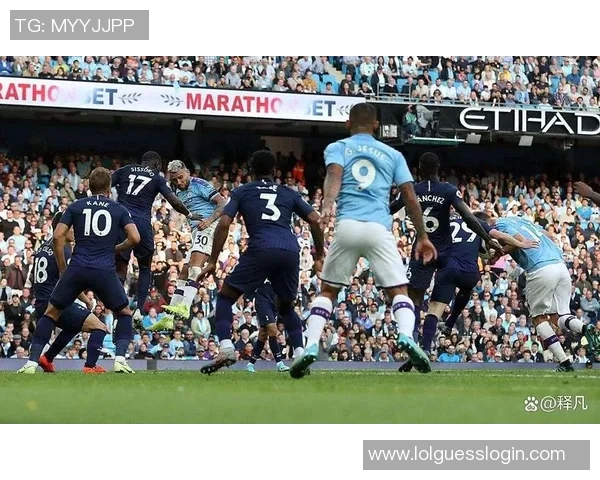 英超激战:多特蒙德逆转阿森纳神奇扑救引发全场狂欢 英超激战:多特蒙德逆转阿森纳神奇扑救引发全场狂欢