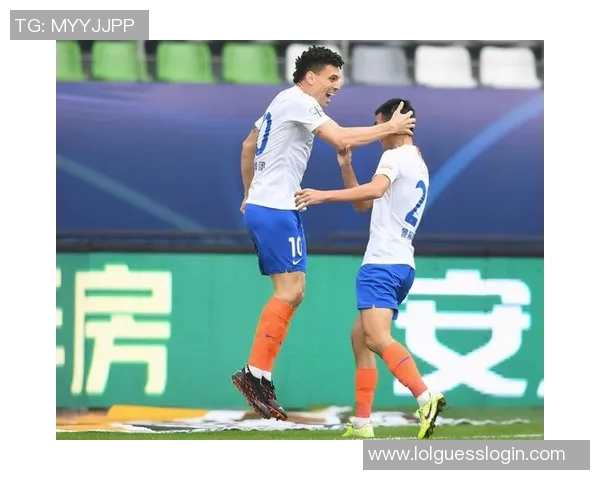 中超精彩对决巴萨上演逆转大戏6比2战胜里昂引发全场热烈欢呼 中超精彩对决巴萨上演逆转大戏6比2战胜里昂引发全场热烈欢呼