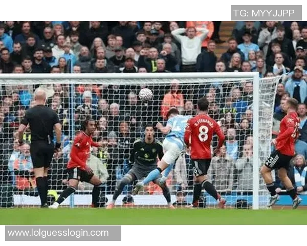 德甲焦点战拜仁小胜曼城红牌争议引发全场热议