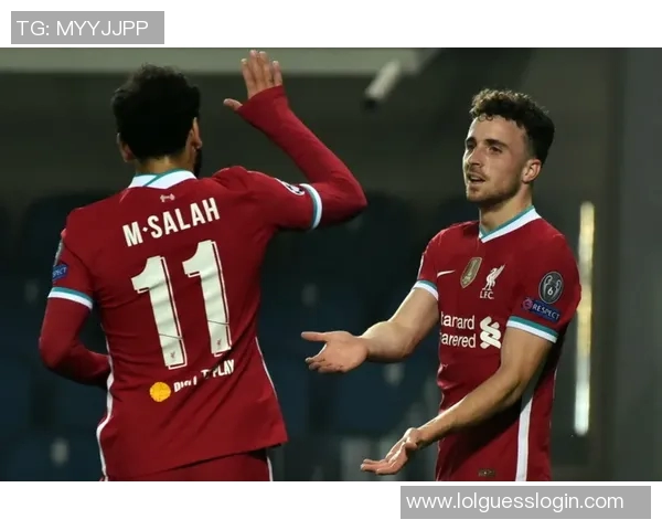 欧冠激战:利物浦大胜那不勒斯帽子戏法引发全场狂欢战术解析 欧冠激战:利物浦大胜那不勒斯帽子戏法引发全场狂欢战术解析