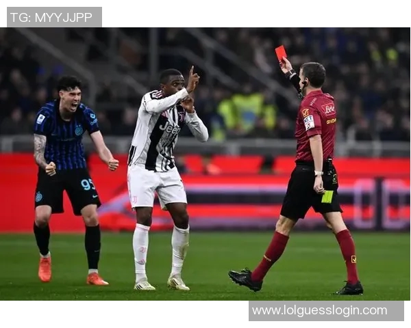 中超精彩对决尤文图斯逆转切尔西补时进球引发争议判罚全场沸腾