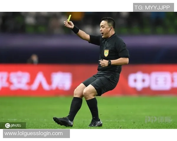 中超精彩对决本菲卡逆转尤文图斯神扑引发争议判罚全场沸腾