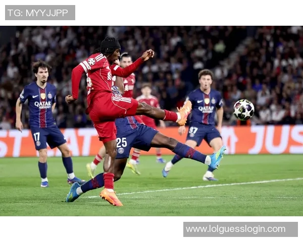 德甲惊现冷门巴黎圣日耳曼逆转利物浦上演经典大战