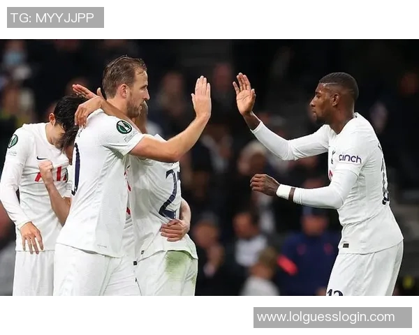 德甲热刺大胜巴黎圣日耳曼逆转精彩瞬间引发全场狂欢与转会传闻